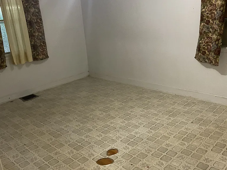 1424 Rosenthal Ave — Photo 7