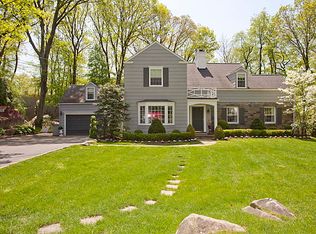 38 Boulder Trl, Bronxville, NY 10708
