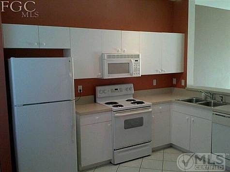 5th image of 3620 Pine Oak Cir APT 103