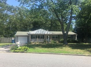 28 Wilson Dr, Howell, NJ 07731