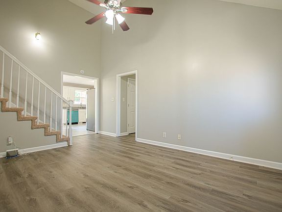 5th image of 1701 Autumnwood Blvd