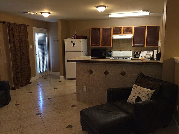 4th image of 19822 Lindenwick Ct