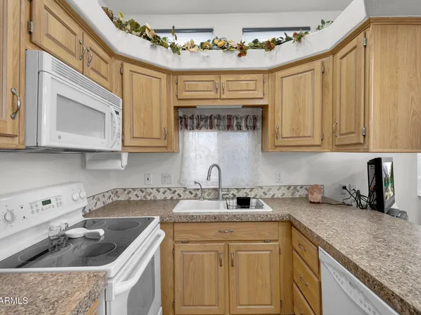 427 E TIEMPO DEL SOL -- #85, Florence, AZ 85132