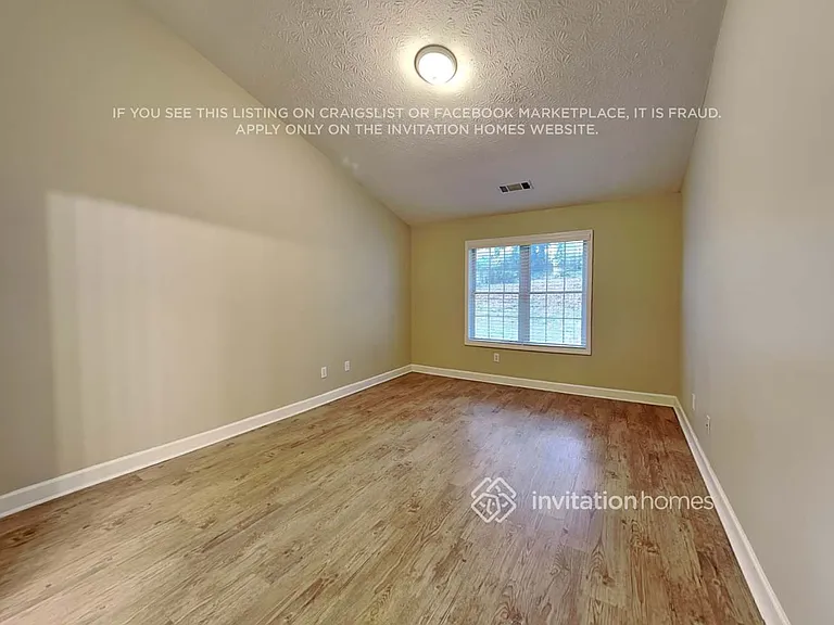 2825 Maple Vista Ln — Photo 9