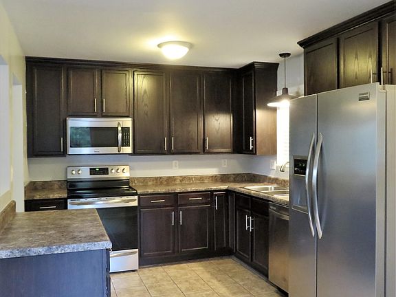4th image of 1034 Ardmore Dr