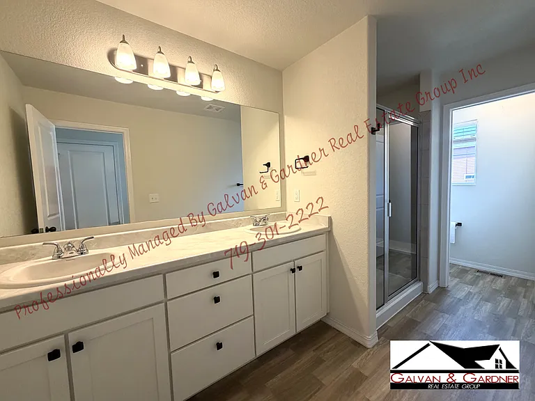 4352 Samaritan Loop — Photo 16