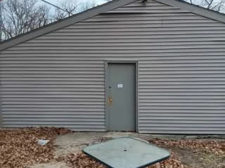 1268 SW Western Ave #A — Photo 9