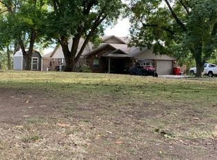 1004 N Front St, Dardanelle, AR 72834