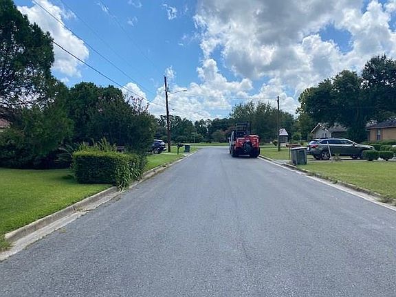5th image of 6 Hedgewood Cir