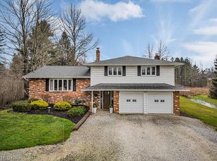 9721 Mayfield Rd, Chesterland, OH 44026