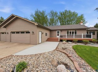 27302 Atkins Pl, Tea, SD 57064