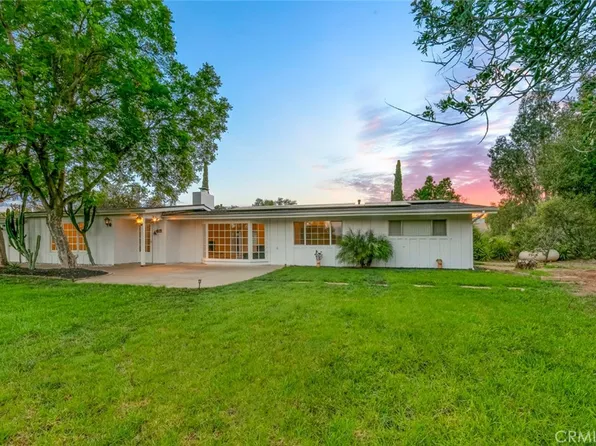 11525 Manzanita Rd, Lakeside, CA 92040