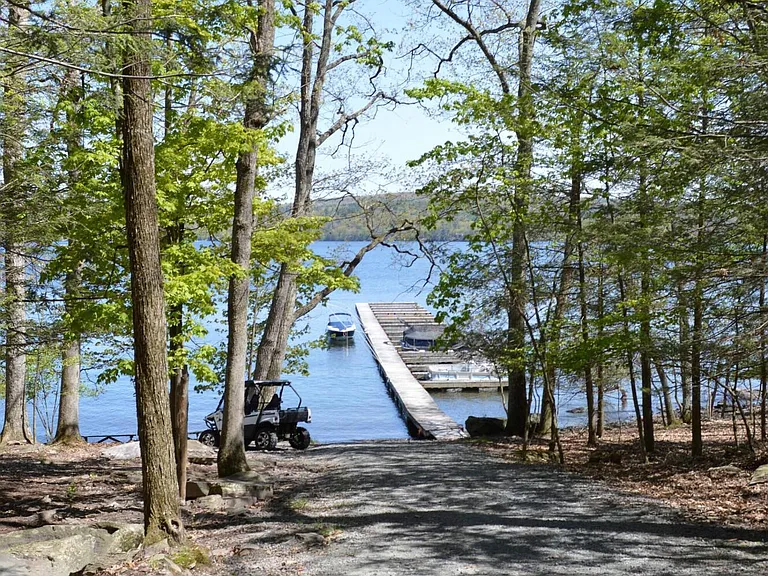 3 Lakeview Dr — Photo 19