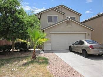 2nd image of 105 W Brangus Way