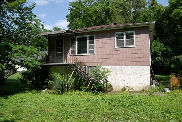 1st image of 4718 Curtis Cir