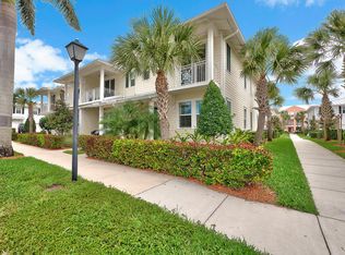 3231 Hemingway Dr, Jupiter, FL 33458