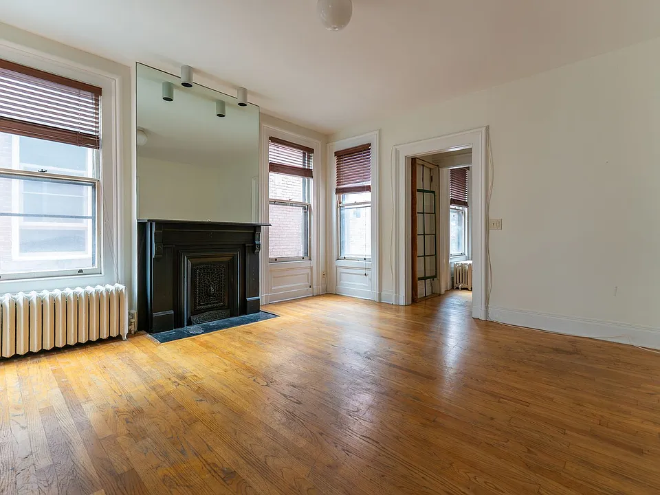 95 Olive St