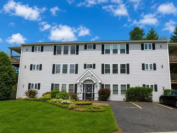 25 George St #5, Dudley, MA 01571