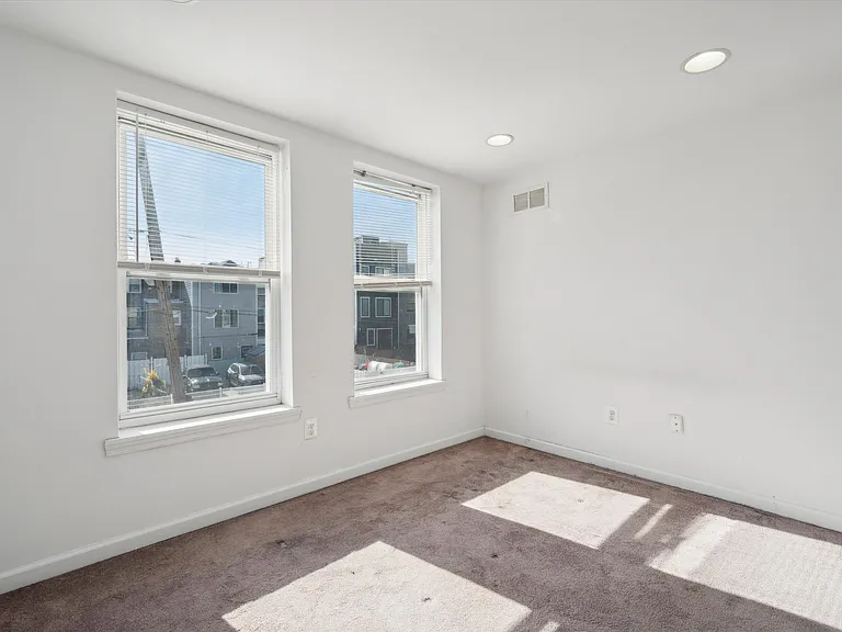 2136 Ellsworth St #1 — Photo 9