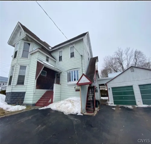 141 Church St Photo 1