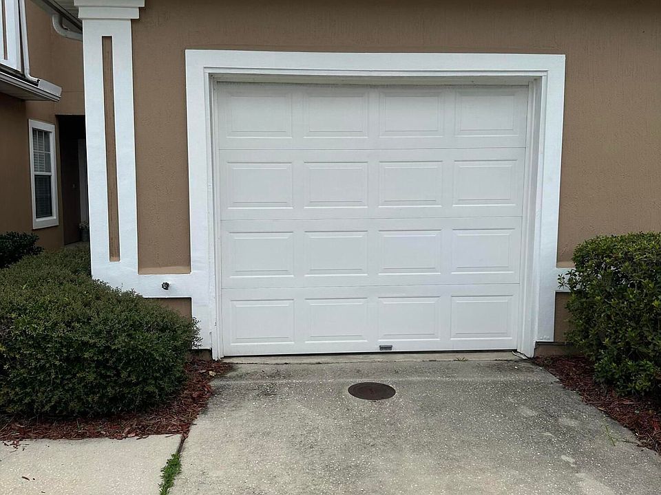1st image of 739 Scrub Jay Dr