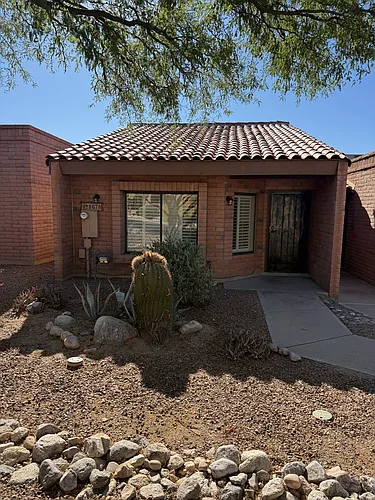 1678 W Dalehaven Cir Photo 1