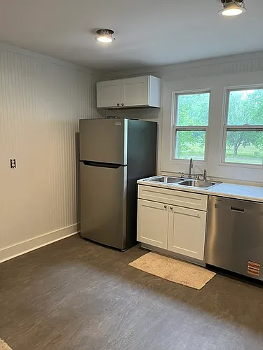 5653 Shaw Hwy Photo 1