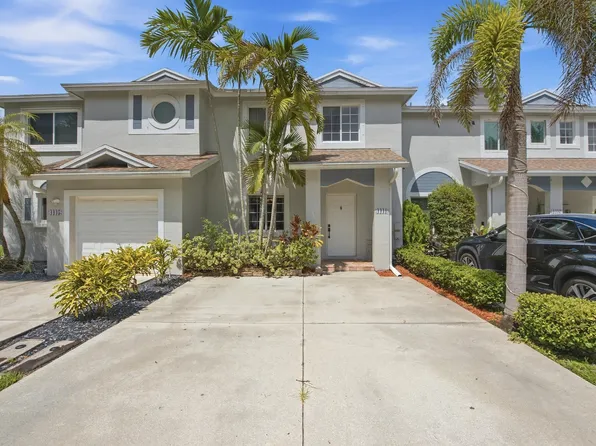 4441 SW 11th Place, Deerfield Beach, FL 33442