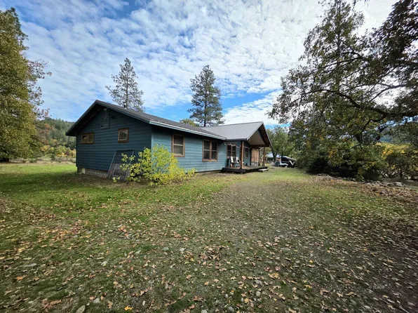 230 Corral Bottom Rd, Hyampom, CA 96046