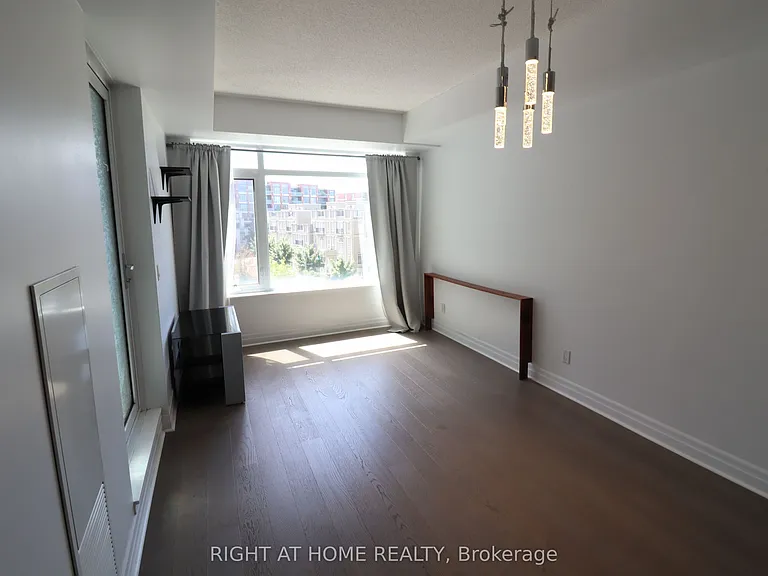 8130 Birchmount Rd #402 — Photo 2