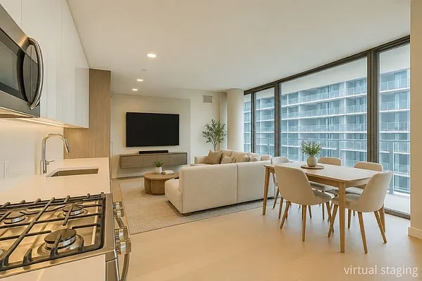 Living room, photo 2