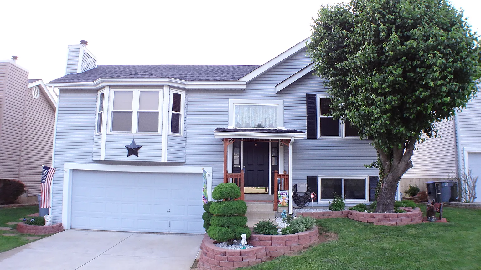 24 Aspen Pointe Dr photo 1