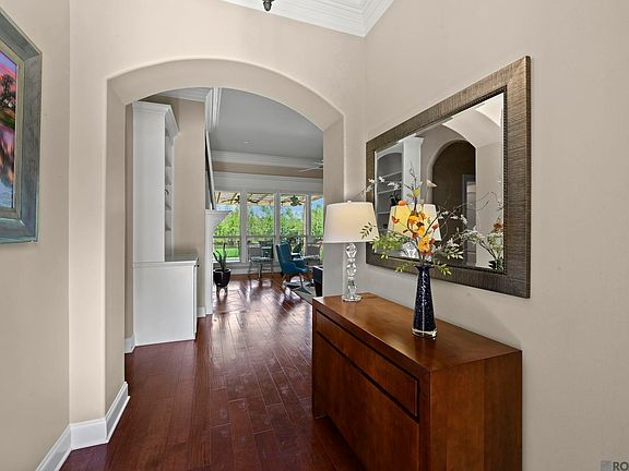 3rd image of 10753 Hilltree Dr