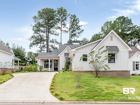 2nd image of 848 Geranium Dr