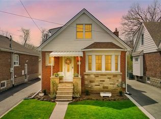 22 Churchill Ave, Hamilton, ON L9A 1J5