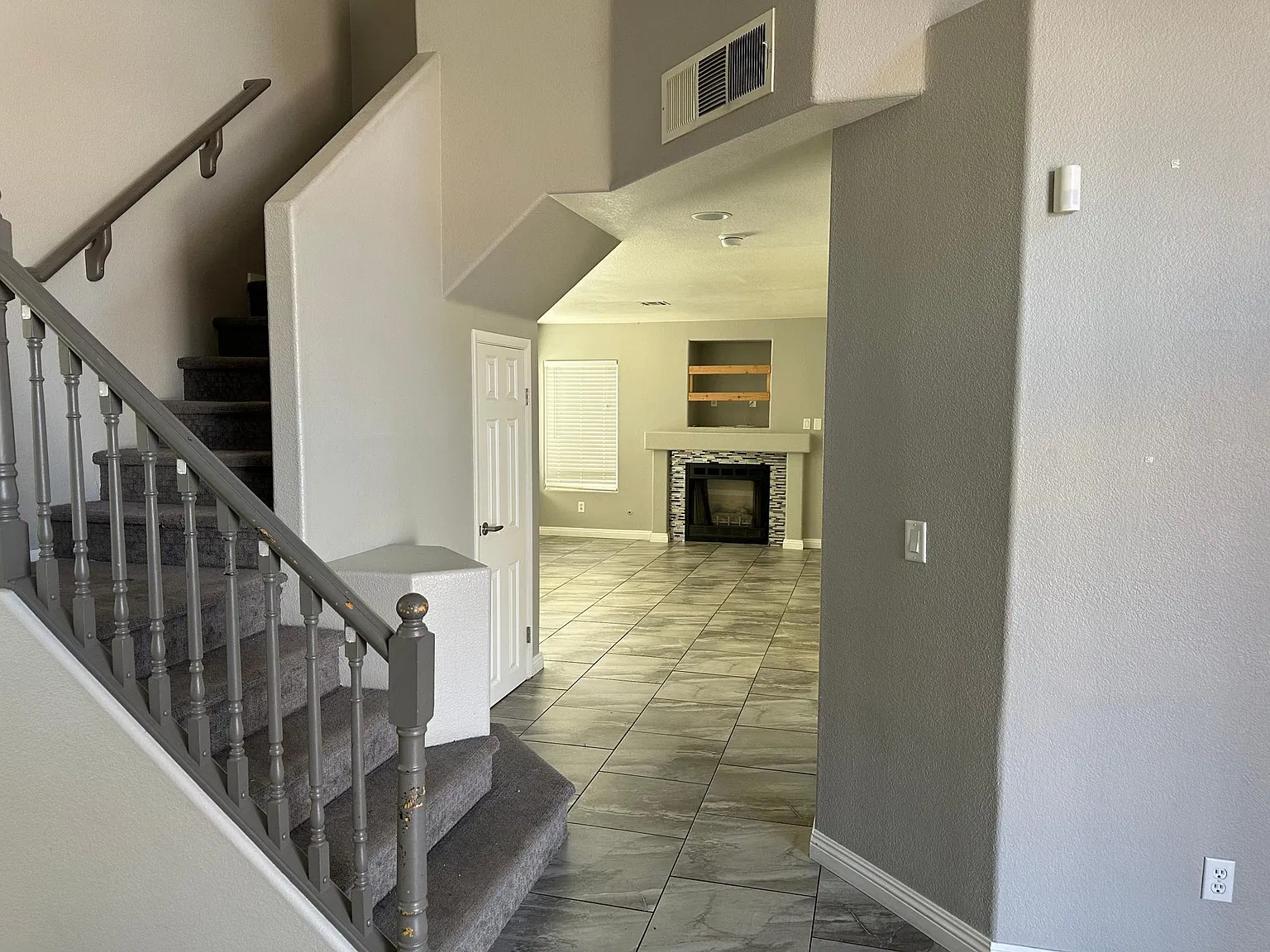 1761 Sunflower Ct — Photo 4