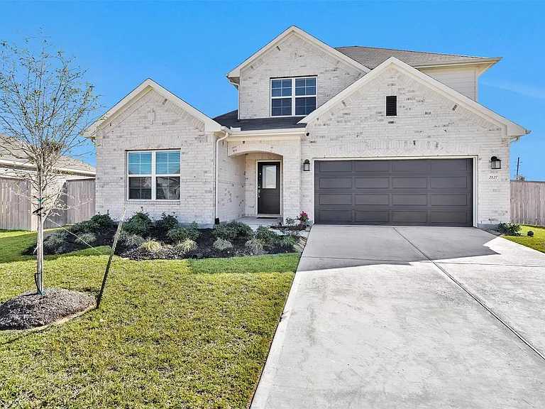 2127 Heather Ridge Way — Photo 2