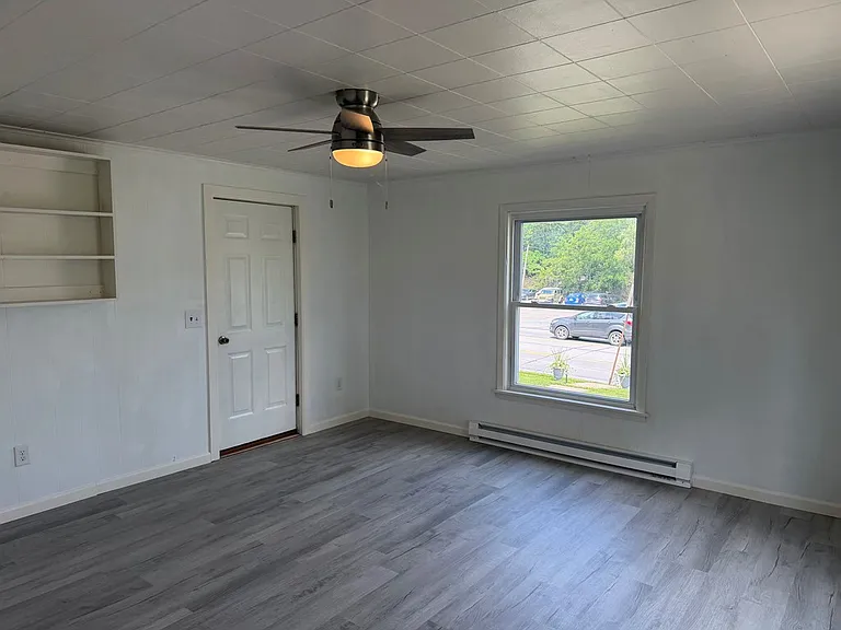 102 East Ave #2 — Photo 8