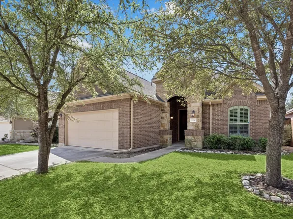 2220 Lookout Range Dr, Leander, TX 78641
