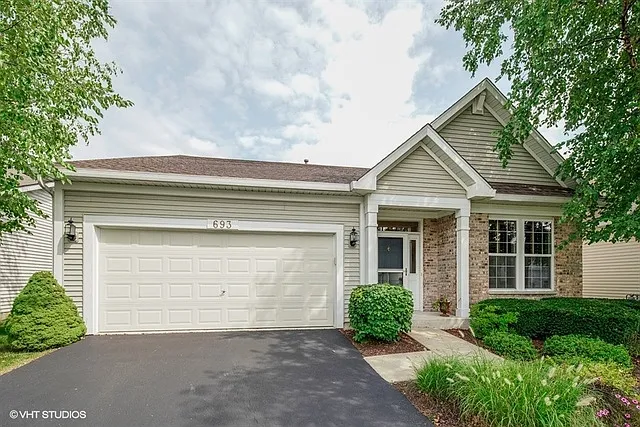 693 S Mecosta Ln photo 1