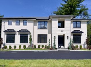 198 Hillside Ave, Livingston, NJ 07039
