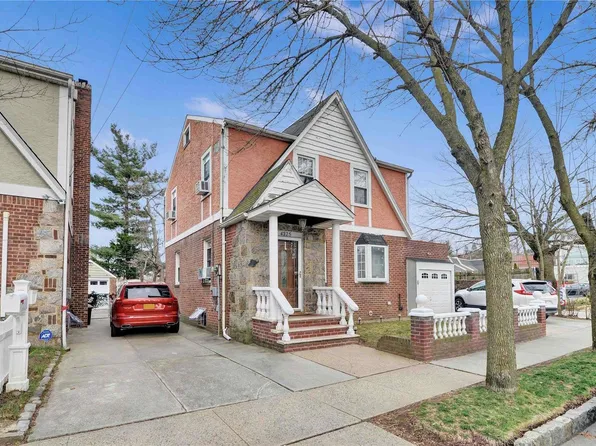 43-25 Marathon Parkway, Little Neck, NY 11363