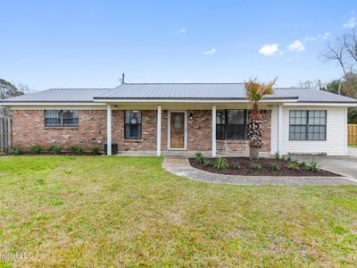 105 Andre Ct, Bay Saint Louis, MS, 39520