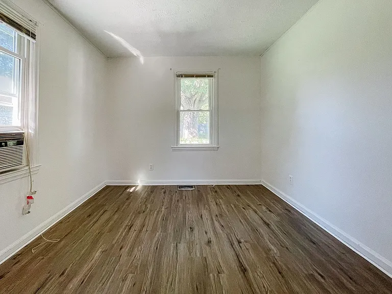1215 S Fullhart Dr — Photo 9