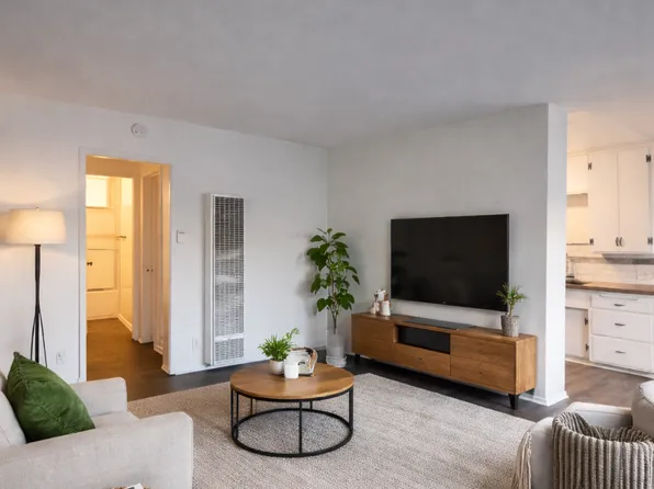 1117 N Laurel Ave APT 14, Los Angeles, CA 90046