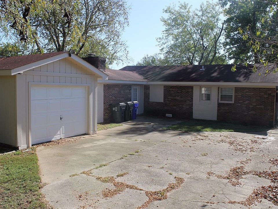 483 Monticello Blvd, Lexington, KY 40503 Zillow