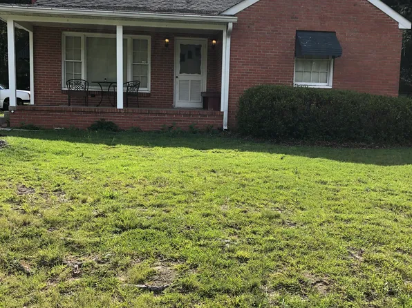 702 Sherwood Dr, Lugoff, SC 29078