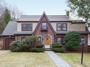 186 Oliver Rd, Newton, MA 02468