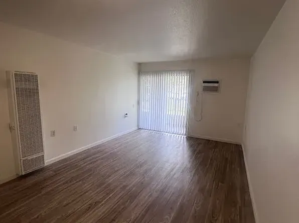 1102 West St #D4, Suisun City, CA 94585