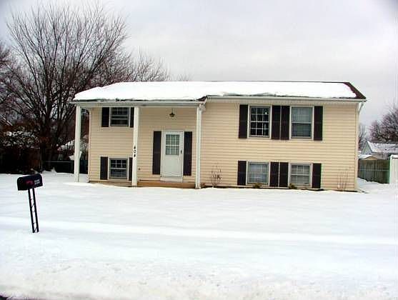 1st image of 404 Lonfield Dr